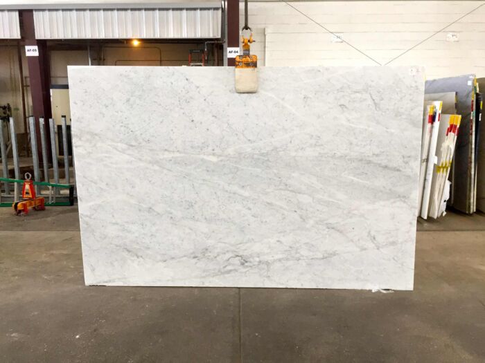 White Carrara, Lot #882