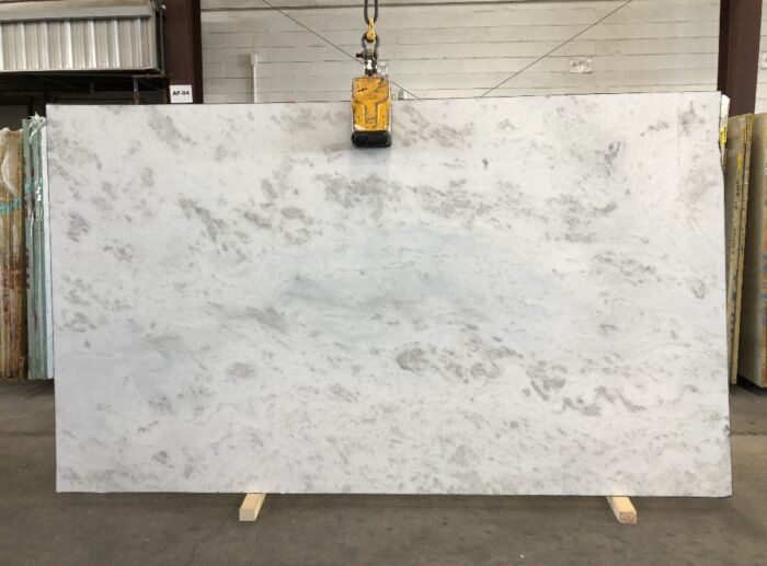 Tesoro Bianco Leather, Lot #769